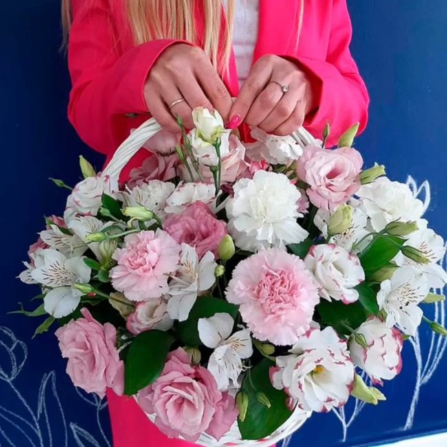 Букет цветов "Радостный день" Букет цветов "Радостный день"